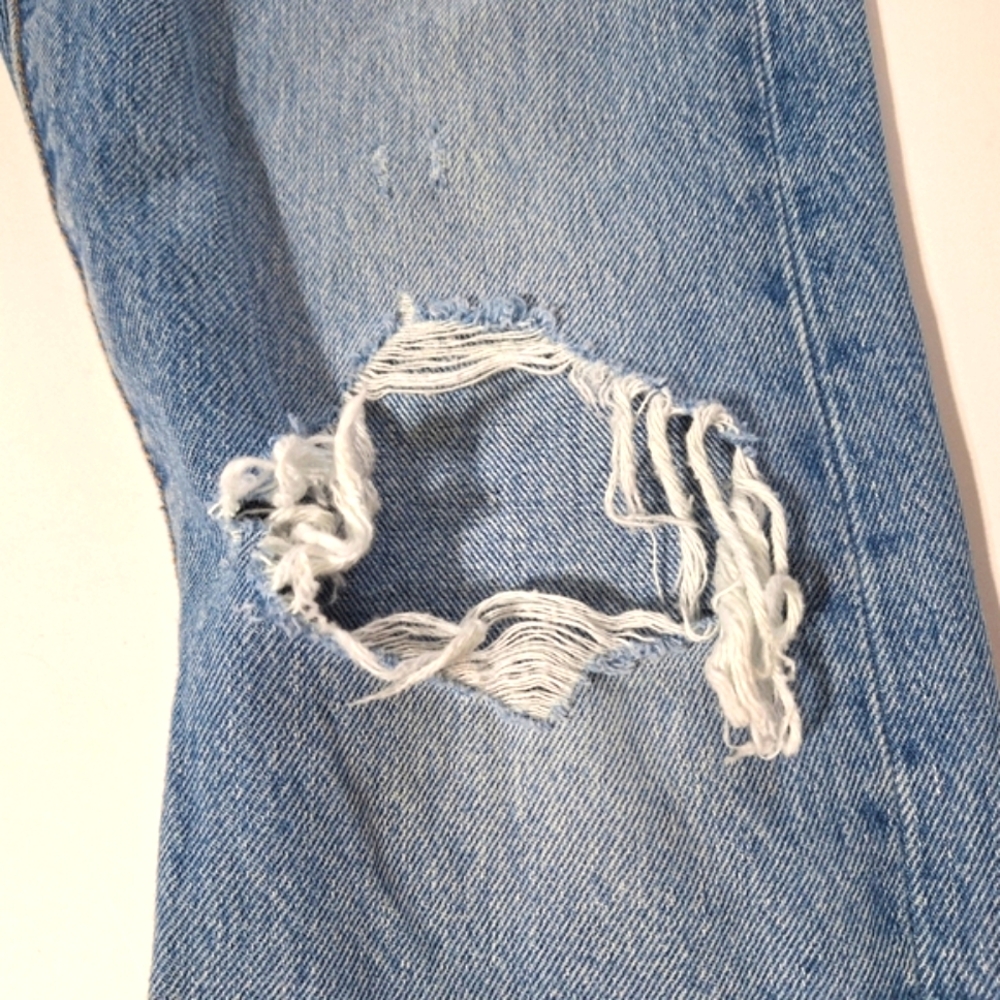 💎NWT Levi's 501 Skinny Distressed Medium Wash Jeans - Picture 10 of 16